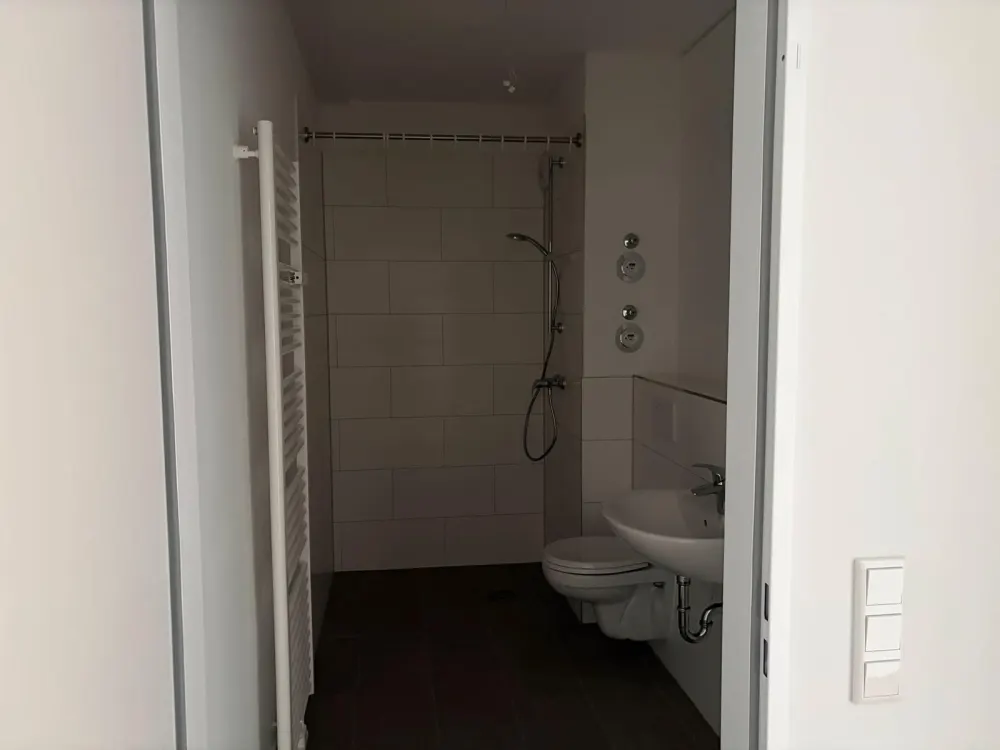 Erdgeschoss Wohnung, Neubau, zur Untermiete