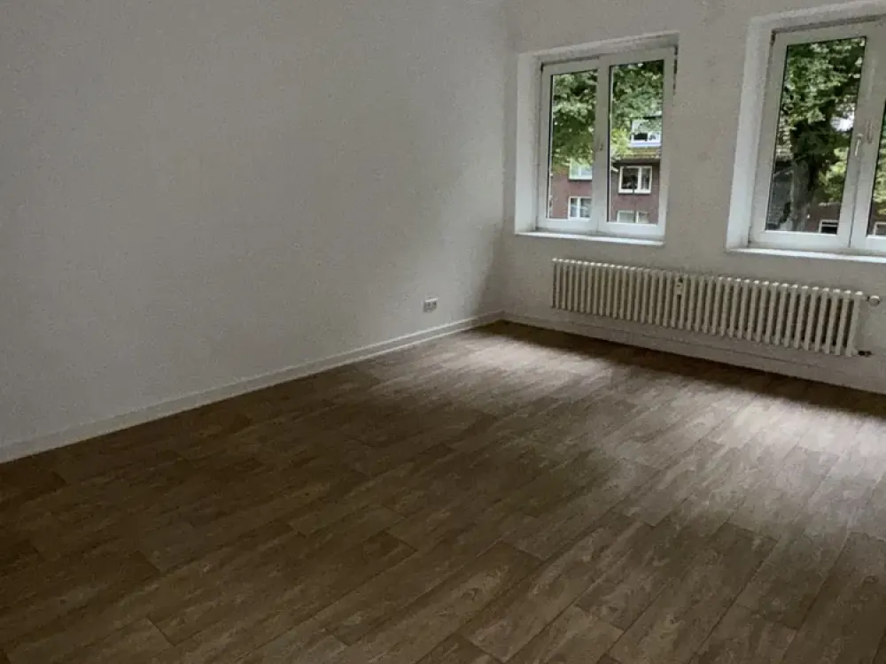 Helle 2,5-Zimmer-Wohnung mit Balkon in Hamburg-Volksdorf