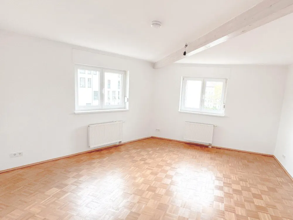3-ROOM APARTMENT IN A POPULAR LOCATION