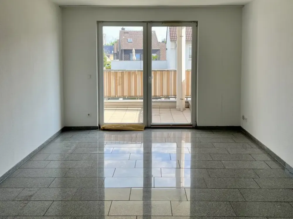 Moderne Wohnung mit Balkon. Nur mit WBS!