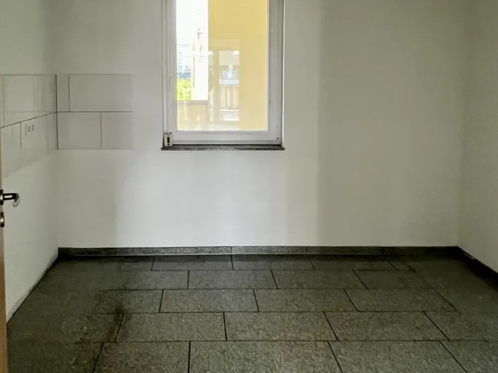 Moderne Wohnung mit Balkon. Nur mit WBS!