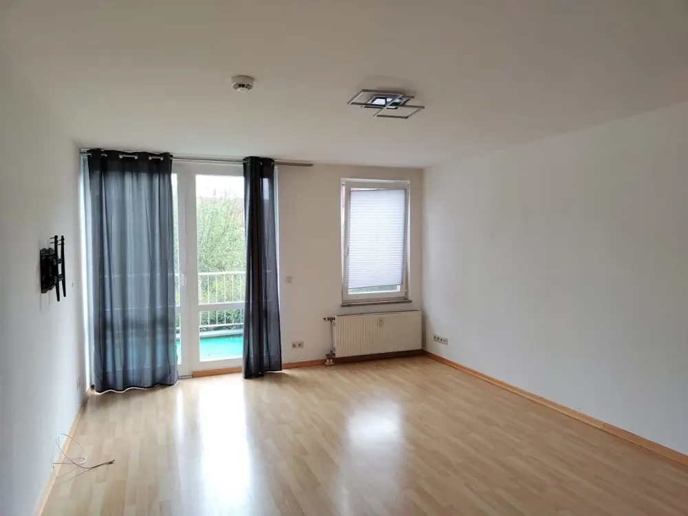 Zwei Zimmer in Stahnsdorf: Moderne Wohnung mit Balkon