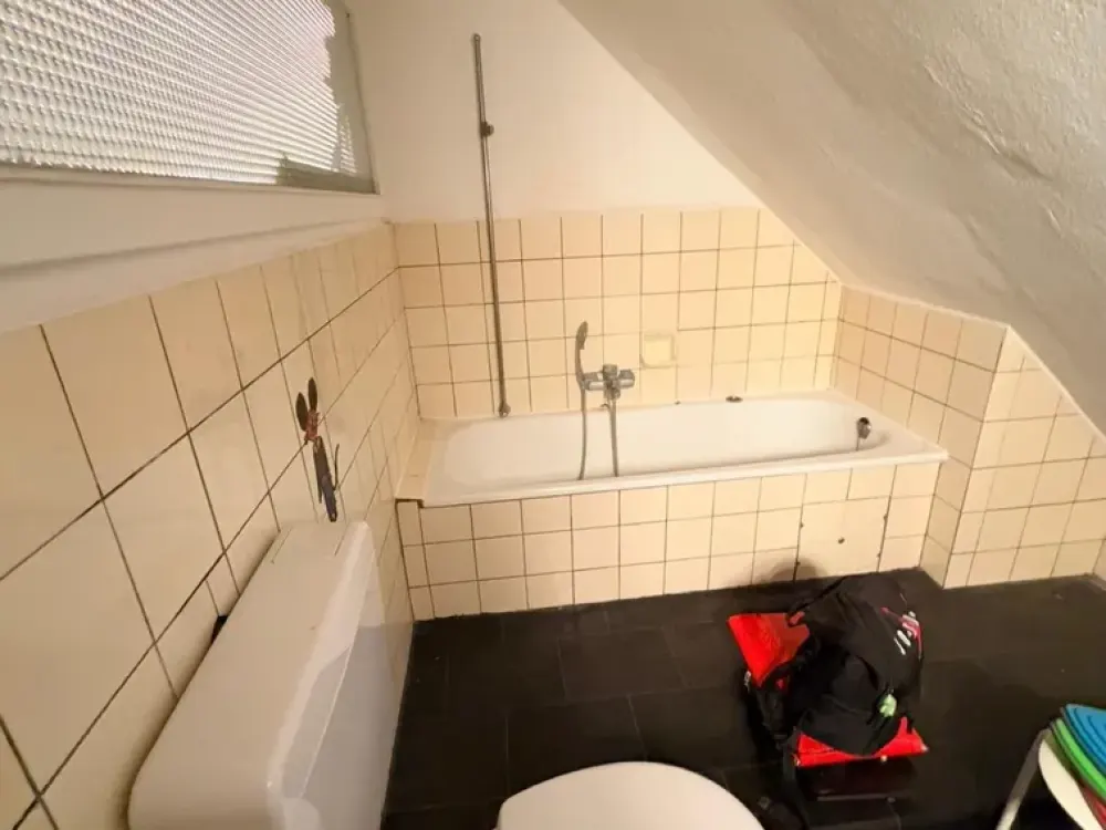 Wohnen mit Charakter: 3-Zimmer-Wohnung in Köln-Braunsfeld