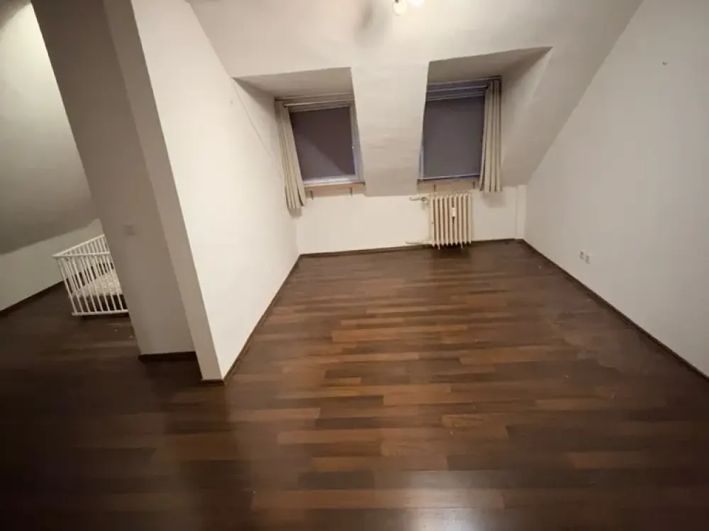 Wohnen mit Charakter: 3-Zimmer-Wohnung in Köln-Braunsfeld