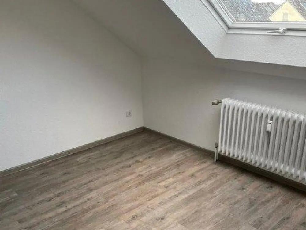 شقة علوية مشرقة، مجددة، PB Schloß Neuhaus