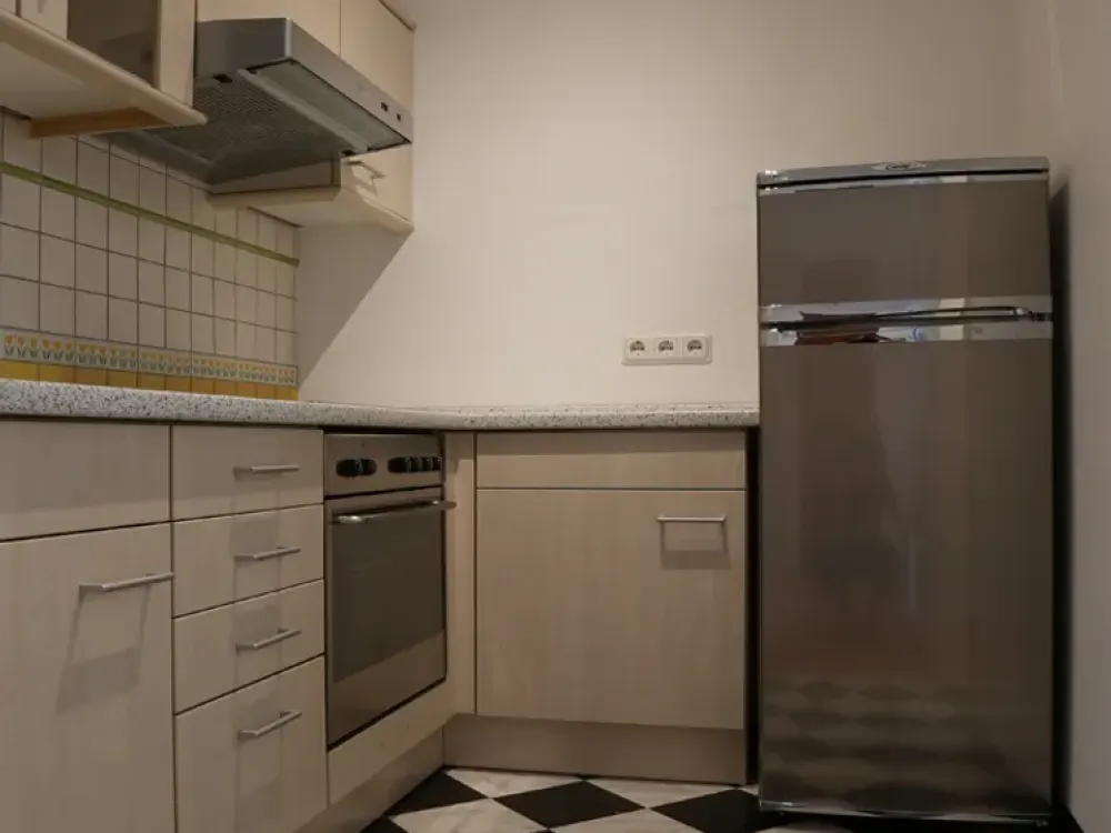 1,5 Zimmer, Balkon & Garage in zentraler Lage von Saarbrücken!