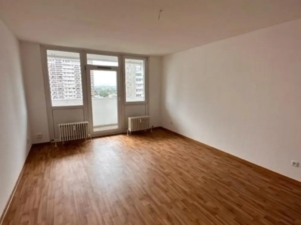 Gut geschnittene 2-Zimmer-Wohnung mit Balkon zu vermieten!