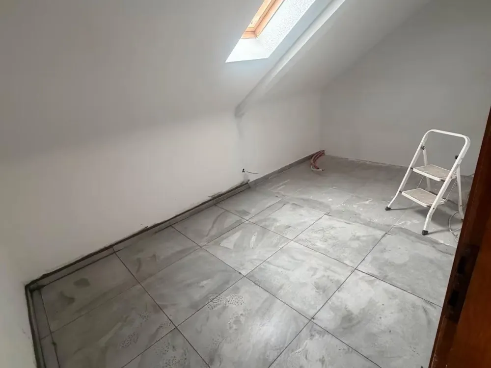 2 Zimmer Küche Bad Dachgeschoss 67m2 Malstatt- St.Josefstr. SOFOR