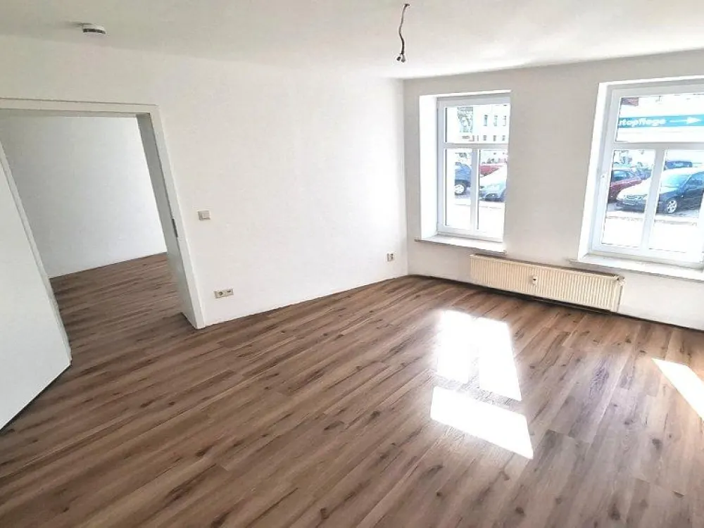 Frisch saniert! Schöne, helle 2-Raum-Wohnung in der Gartenstadt!