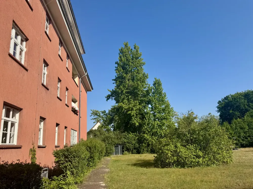 Schöne Wohnung mit Balkon & Garten