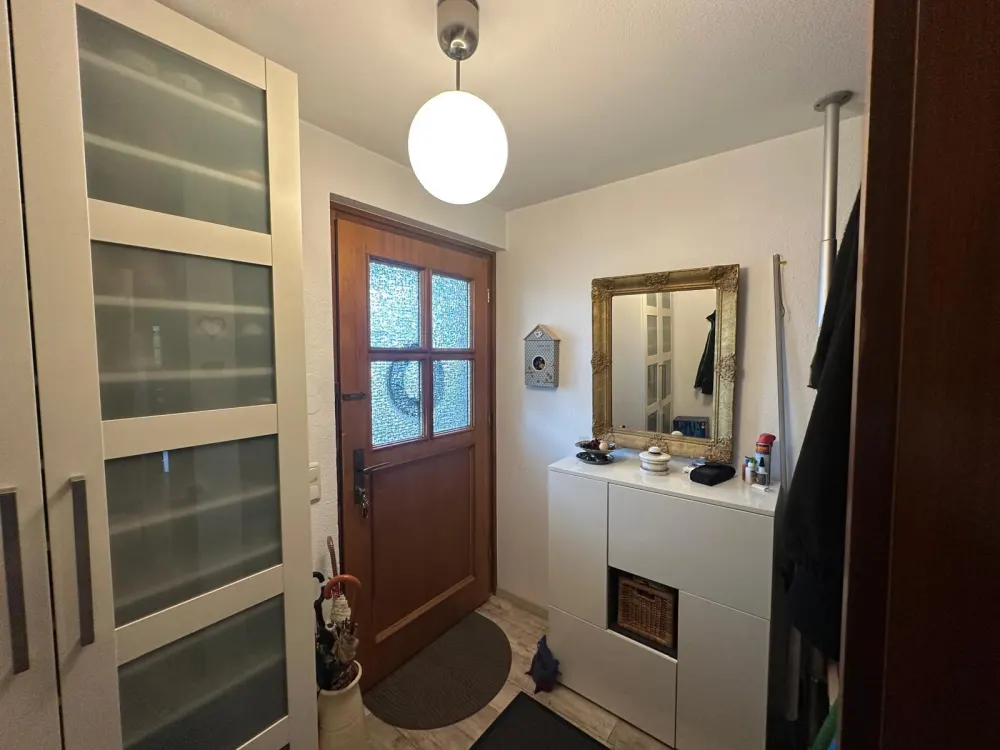 Helle Maisonette-Wohnung mit Balkon in Höhenkirchen-Siegertsbrunn