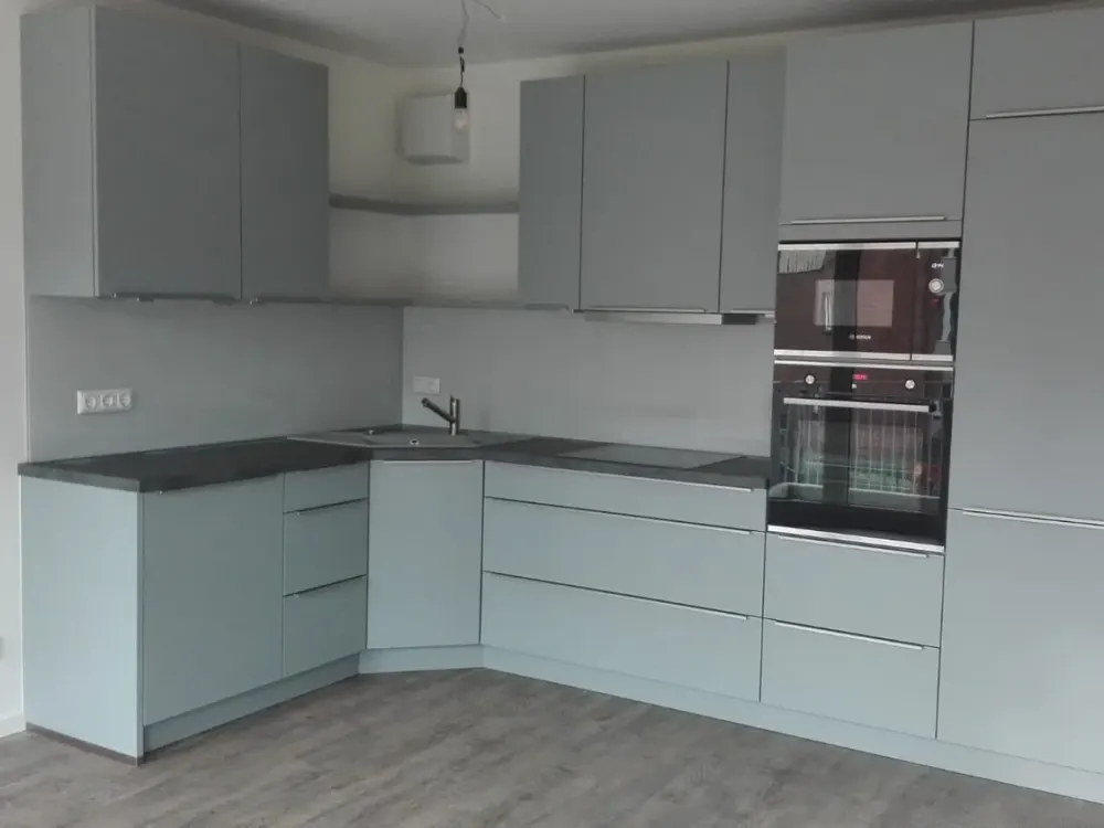 Home with 3 Rooms and Balcony in Hamburg Schnelsen