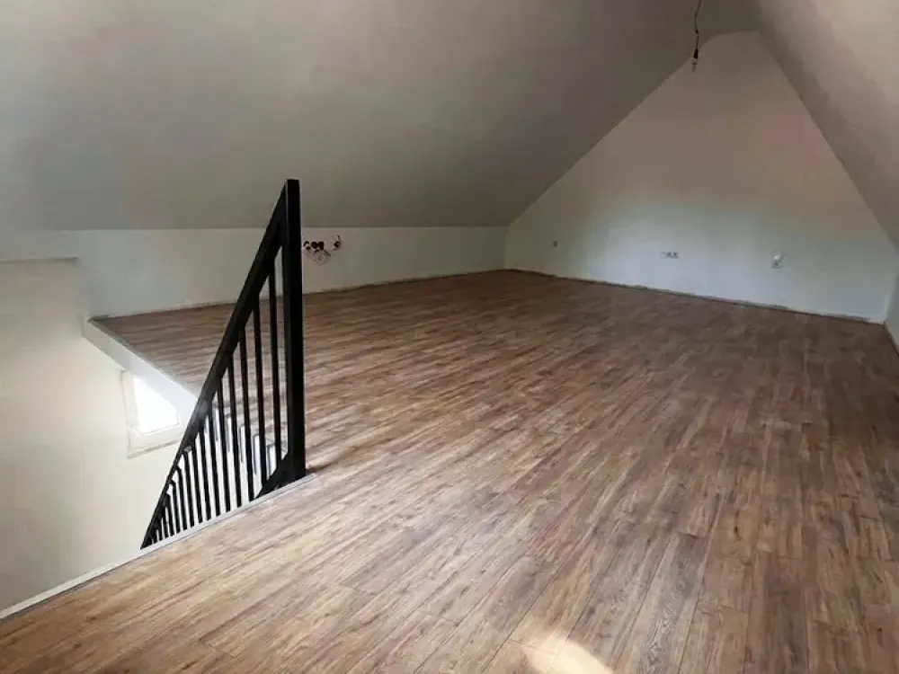 Bright Maisonette Apartment in Waltrop Center - Fully Renovated!