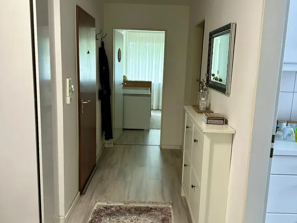 Großzügige 2-Zimmer-Wohnung mit Loggia in Karlsruhe-Rüppurr