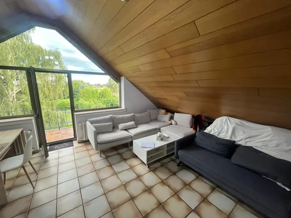 Hürth, wunderschönes helles Dachgeschossappartment (38 m²) mit Balkon