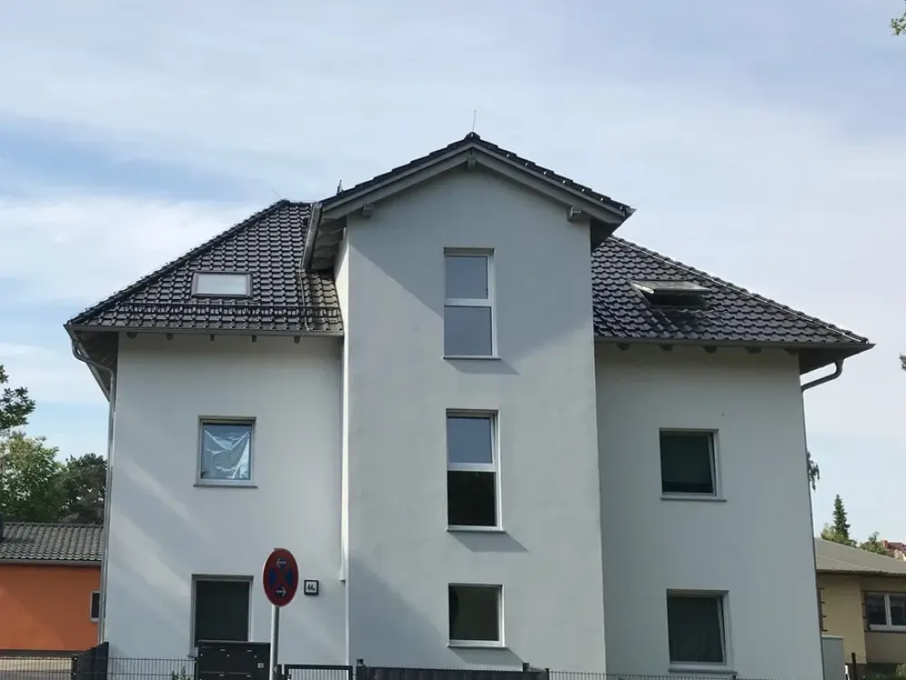 Altersgerechte 2-Raum-Wohnung mit Terrasse und EBK in Berlin-Mahlsdorf (Hellersdorf)
