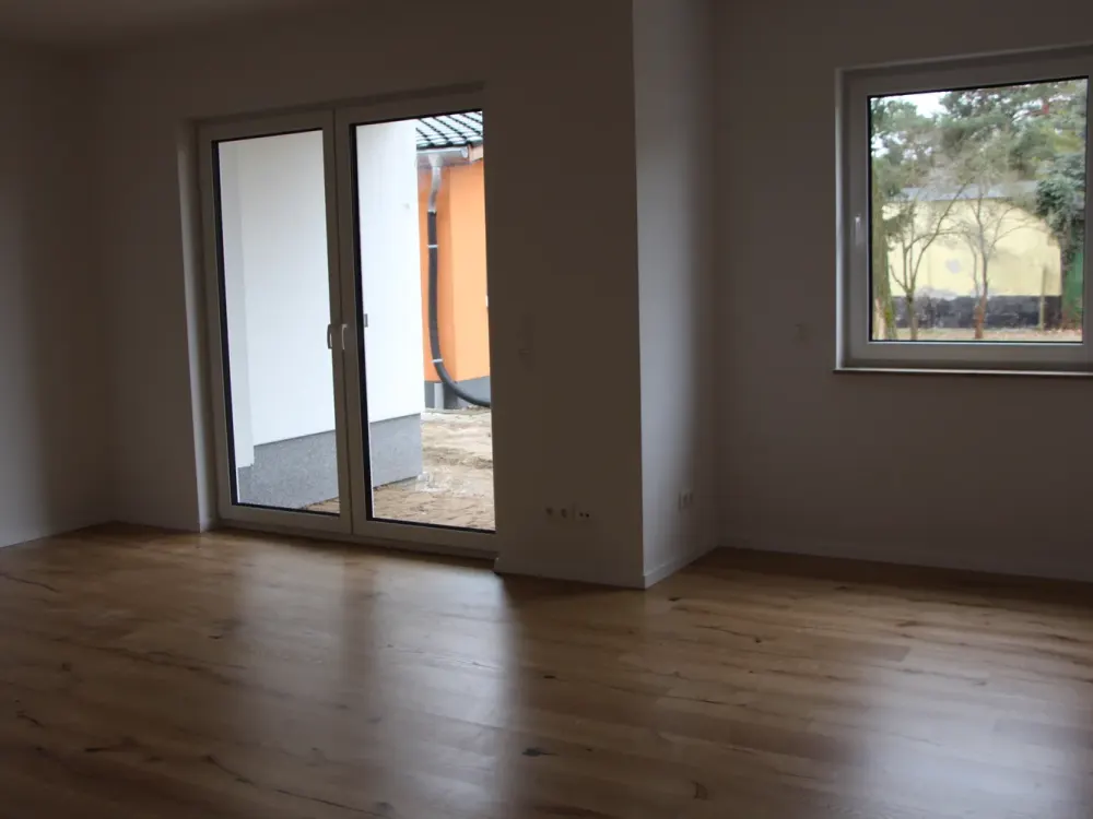 Altersgerechte 2-Raum-Wohnung mit Terrasse und EBK in Berlin-Mahlsdorf (Hellersdorf)