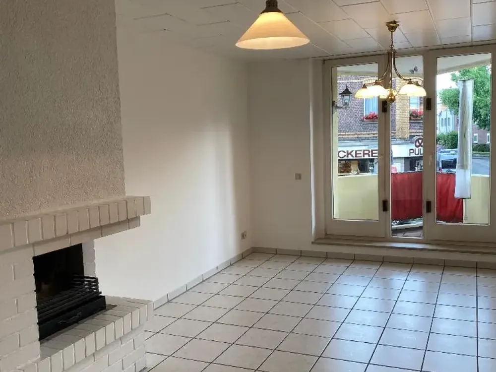 helle 3-Zimmer-Wohnung in Köln-Junkersdorf
