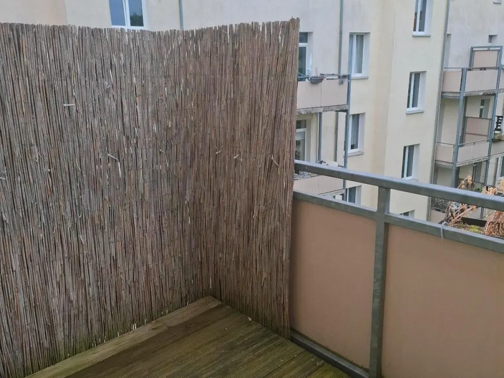 Nachmieter gesucht: 2 Raumwohnung Teilmöbliert Zentrale Lage