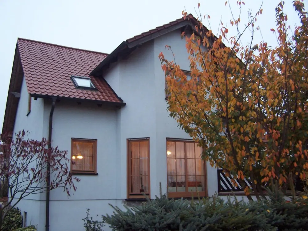 3 RWE m. Terrasse u. Garten in ruhiger Wohnlage nahe an Badeseen