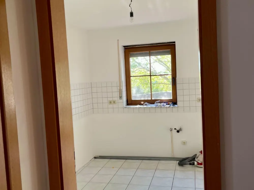 3 RWE m. Terrasse u. Garten in ruhiger Wohnlage nahe an Badeseen
