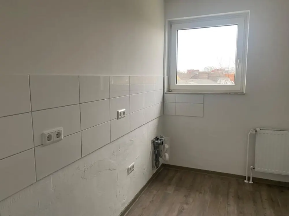 Helle 4-Zimmer-Wohnung mit Balkon