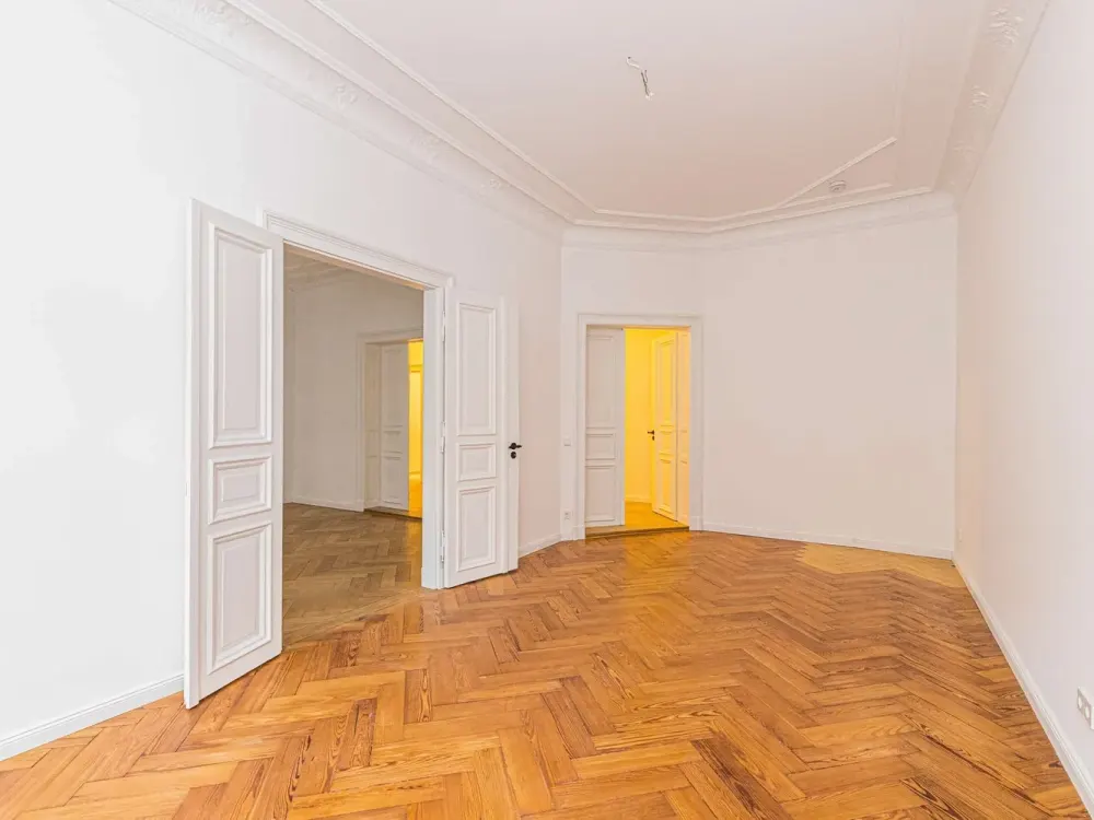 4-Zimmer-Gründerzeitwohnung mit Wintergarten - offene Besichtigung 04.09.26, 11:00-12:00 Uhr