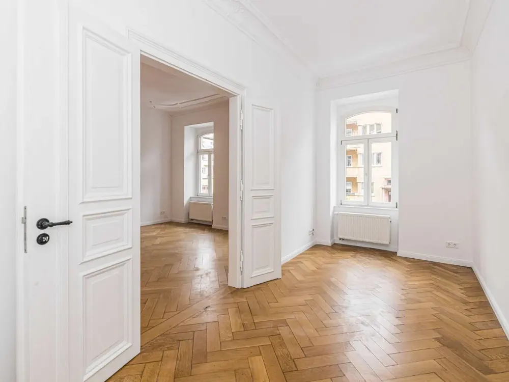4-Zimmer-Gründerzeitwohnung mit Wintergarten - offene Besichtigung 04.09.26, 11:00-12:00 Uhr