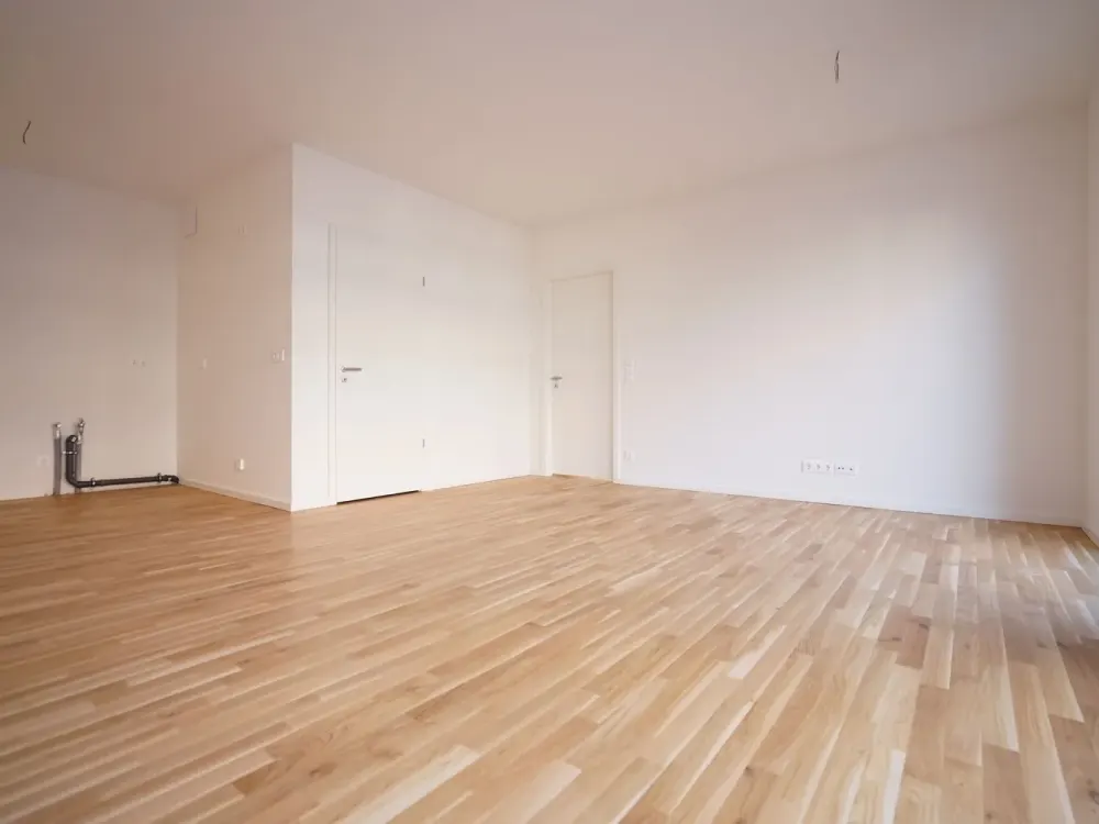 First Occupancy Beautiful 3-Room Apartment with Balcony in Dresden-Friedrichstadt