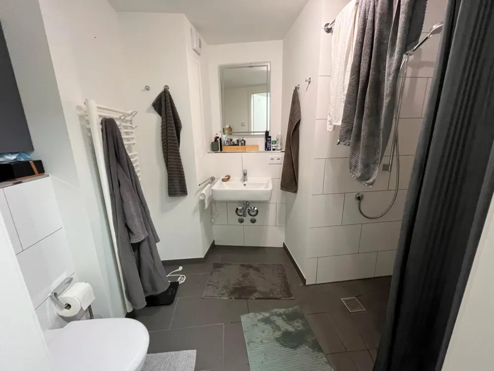 Senior apartment directly on the Elbe - WBS required!