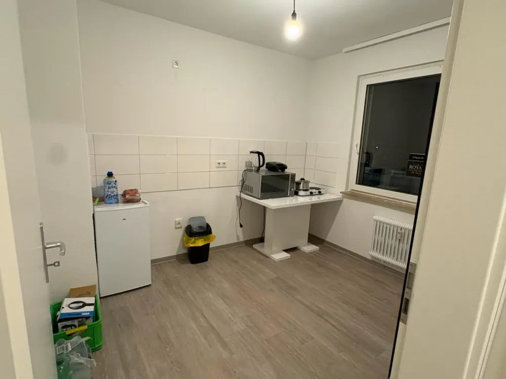NACHMIETER GESUCHT!2,5 Zimmer 46qm