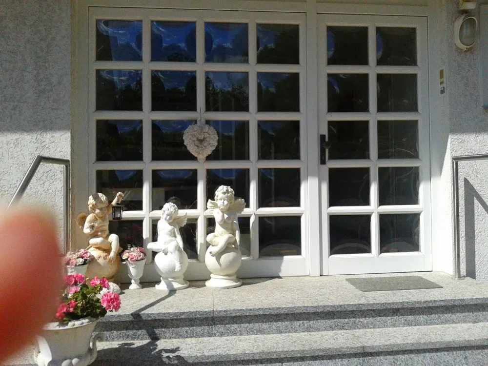 Holzwickede: Attraktive, sonnige 2,5 Zim.-Whg., 73qm