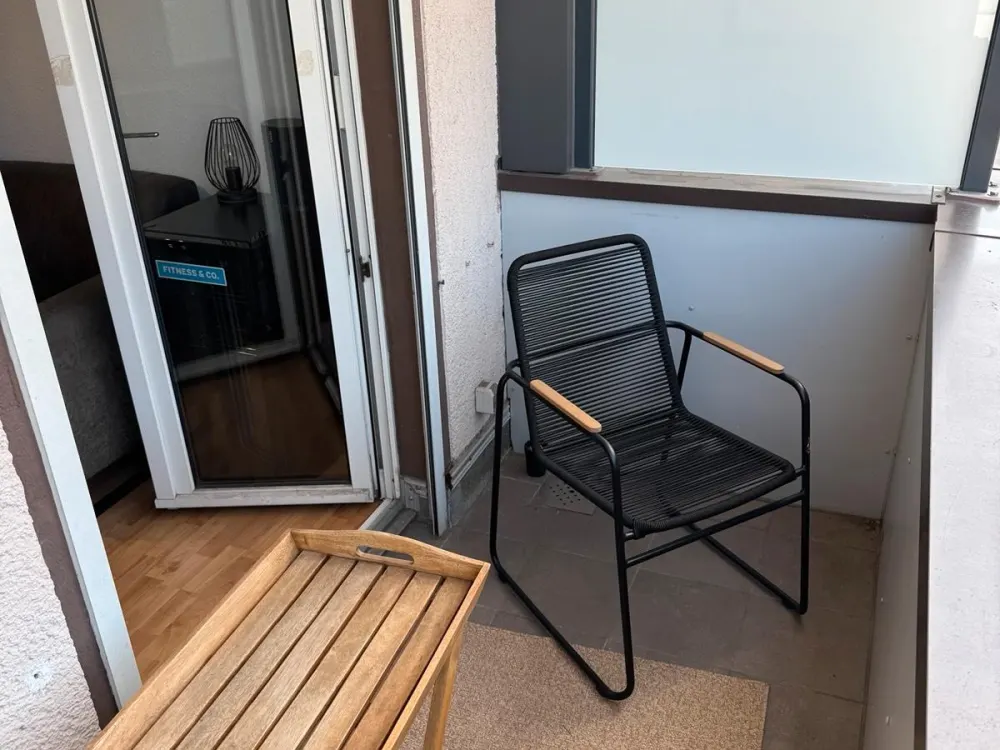 3-Zimmer-Wohnung / 56qm mit Balkon und Einbauküche