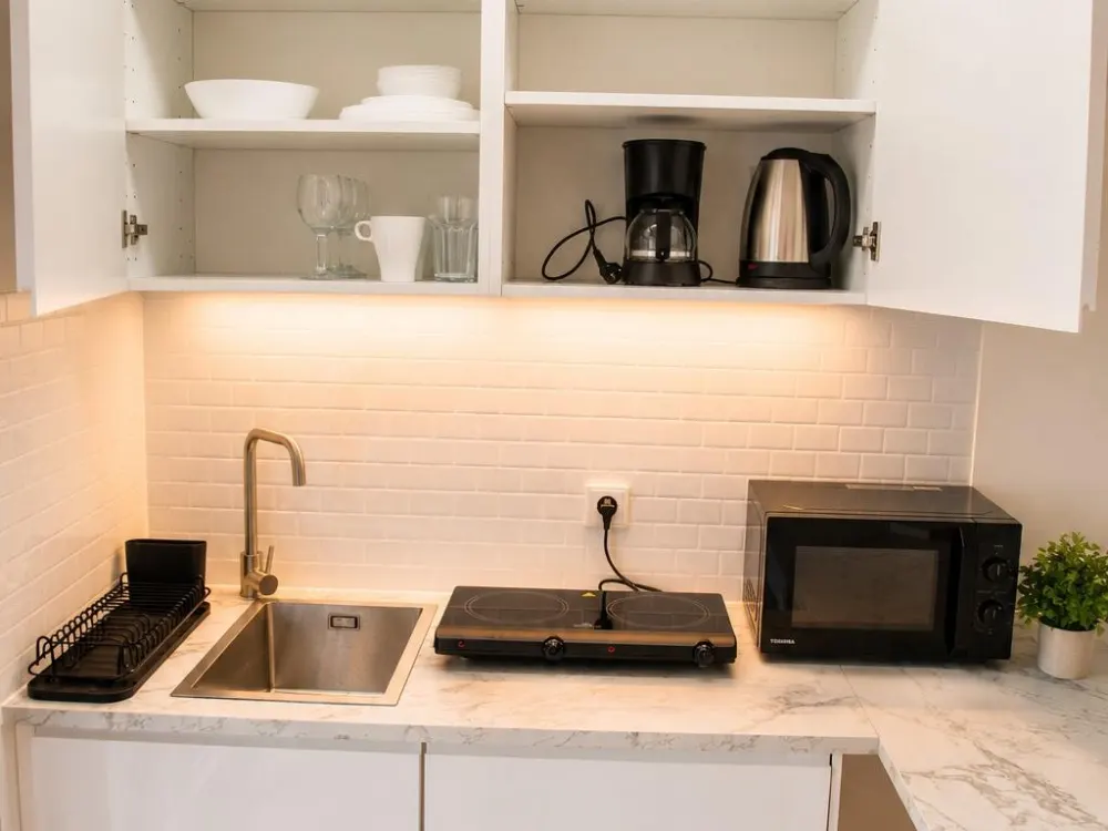 Helles, vollmöbliertes 1-Zimmer-Apartment in München-Bogenhausen