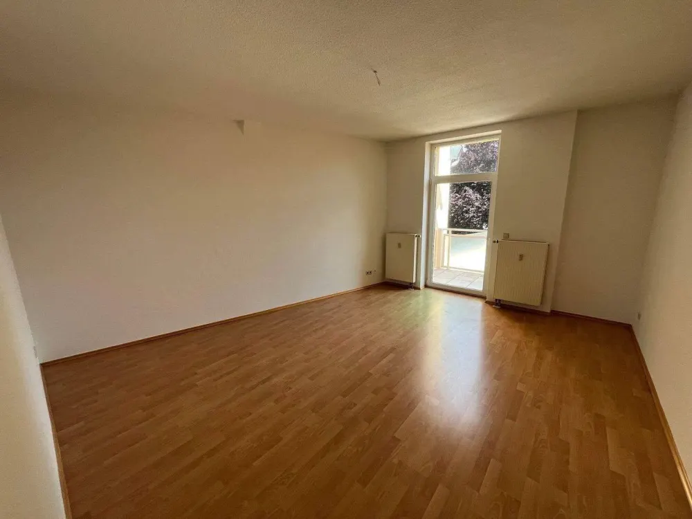 2 Raum Wohnung mit Balkon in der Brühlerstraße / Erfurt-Brühlervorstadt