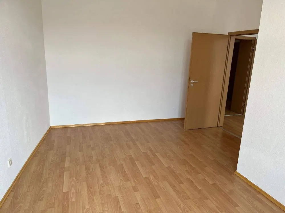2 Raum Wohnung mit Balkon in der Brühlerstraße / Erfurt-Brühlervorstadt