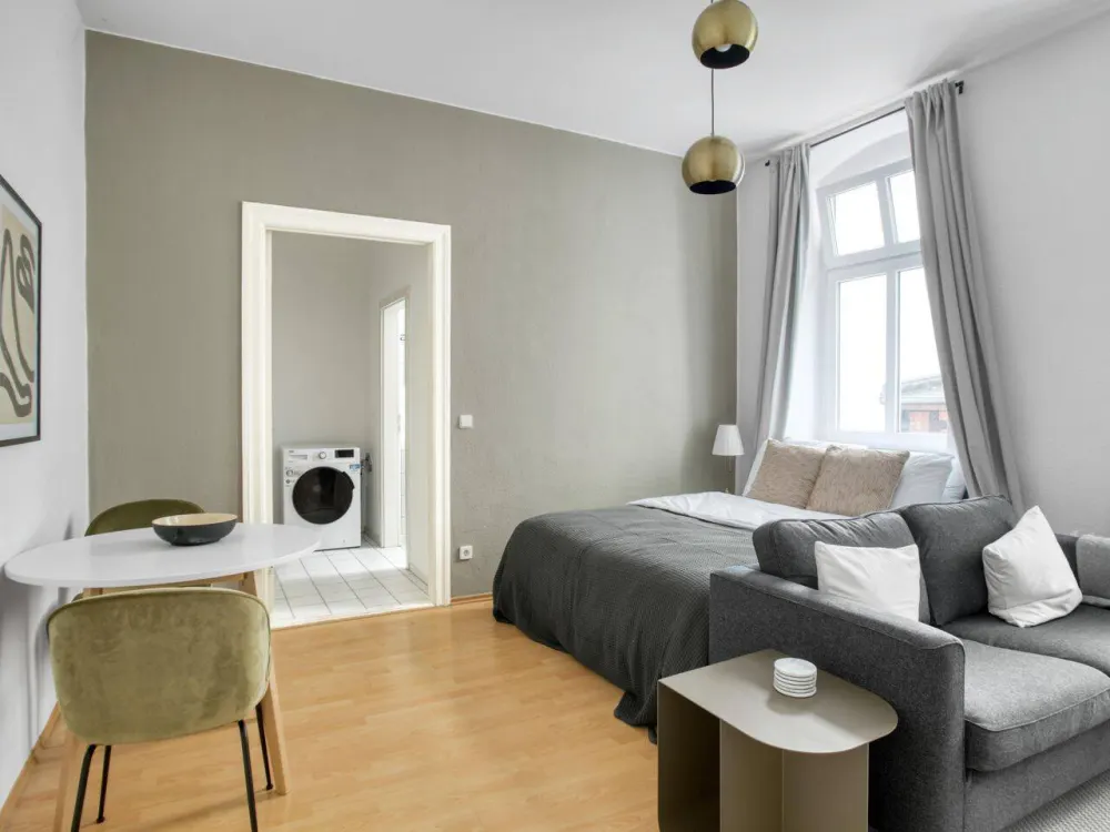 High-quality 1-room apartment in Kreuzberg - fully furnished