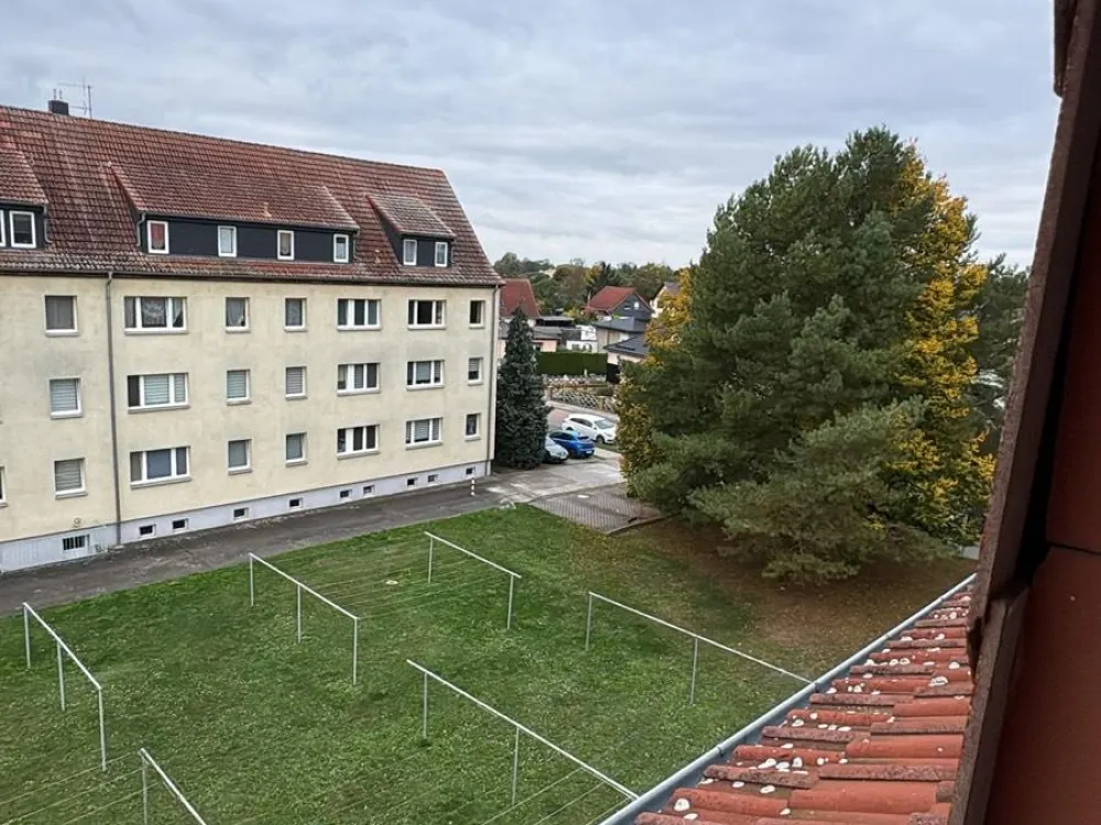 3-Zimmer-Wohnung Dachgeschoss mit Stellplatz in Zwochau