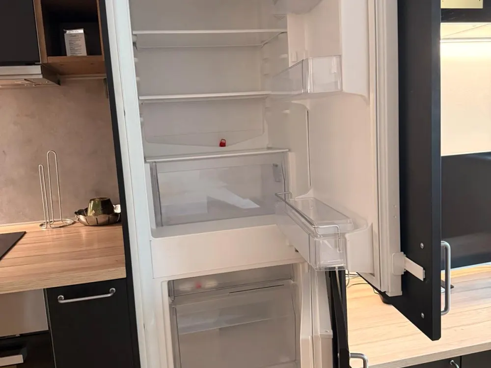 Modern möblierte 2-Zimmer-Wohnung in der Nähe der EZB / Ostend