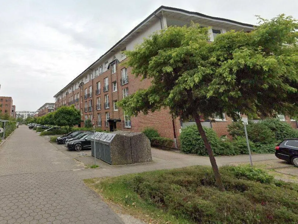 Gepflegte 3-Zimmer-Etagenwohnung mit Balkon und Einbauküche in S-Bahn-Nähe