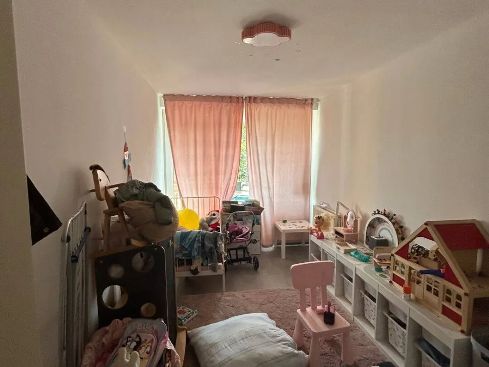 Gepflegte 3-Zimmer-Etagenwohnung mit Balkon und Einbauküche in S-Bahn-Nähe