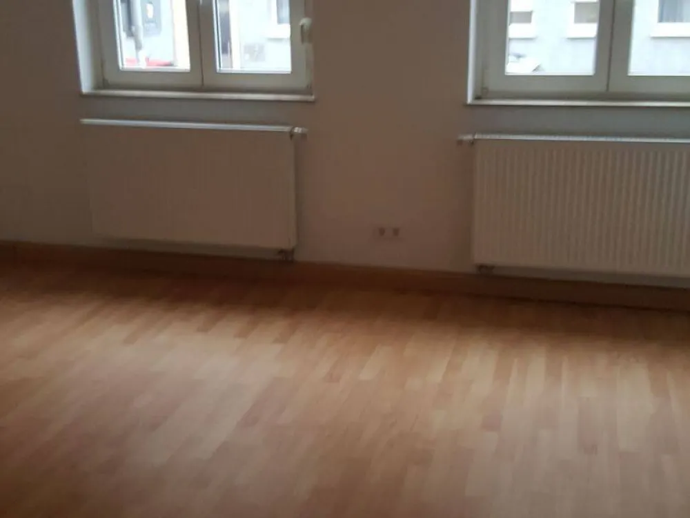 schöne helle 2-Zimmer-Wohnung