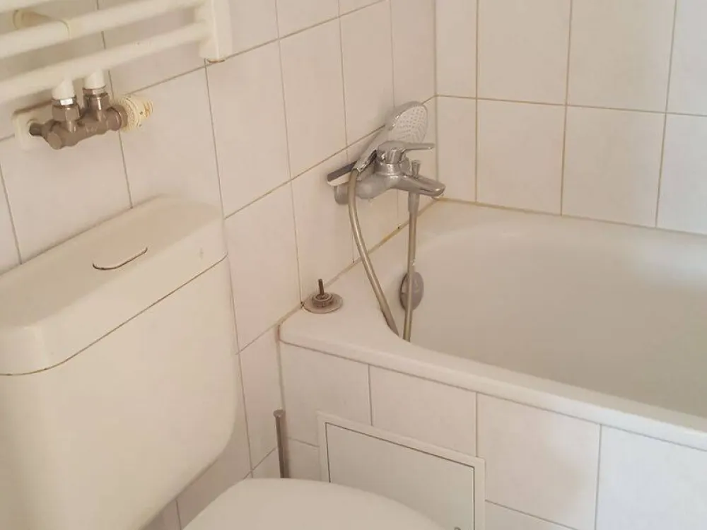 schöne helle 2-Zimmer-Wohnung