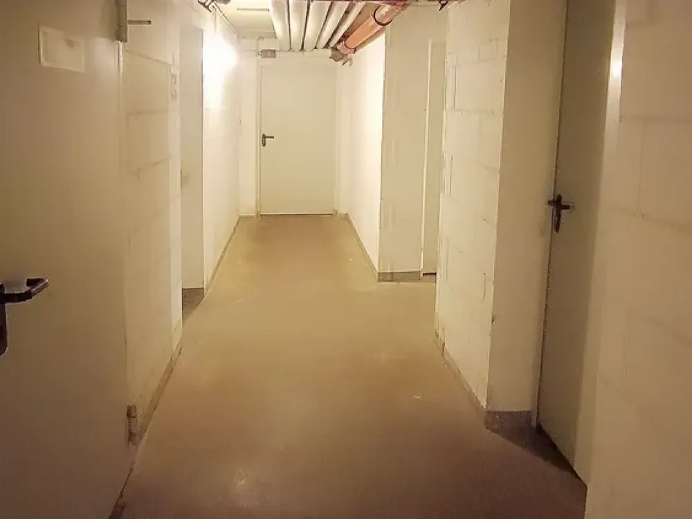 2-Raum-Maisonette-Wohnung mit 2 Südbalkonen + TG-Stellplatz ab 01.10.2026 verfügbar