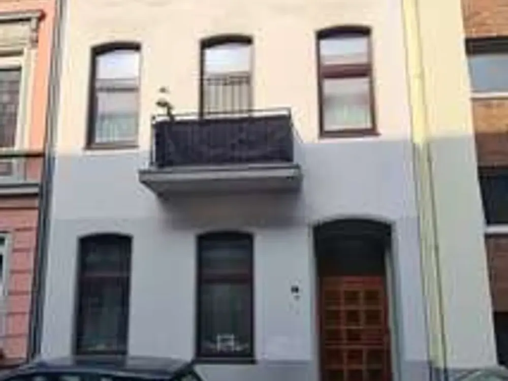 schöne 2 Zimmer Masionette Wohnung mit Terasse