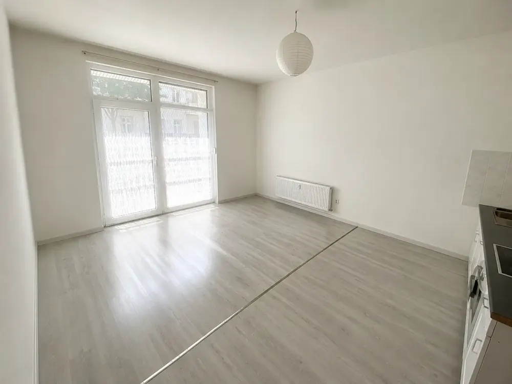 Helle 2-Zimmer-Wohnung zu vermieten
