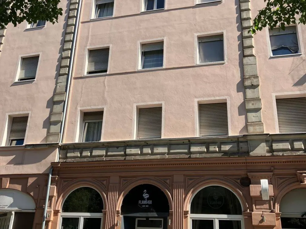 Balkonwohnung mit 70 m² Wohnfläche in Nürnberg, Fürther Straße