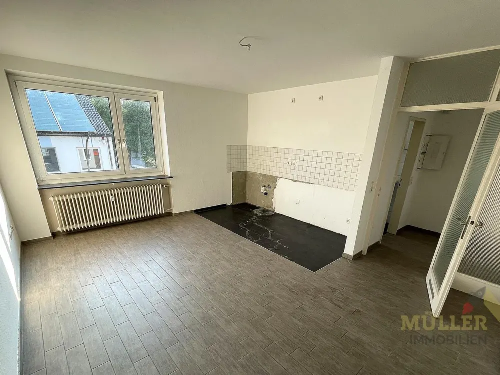 Kleine Citywohnung im 2.OG im Herzen von Saarlouis mit Wohnküche und Bad auf 32 m² Wohnfläche