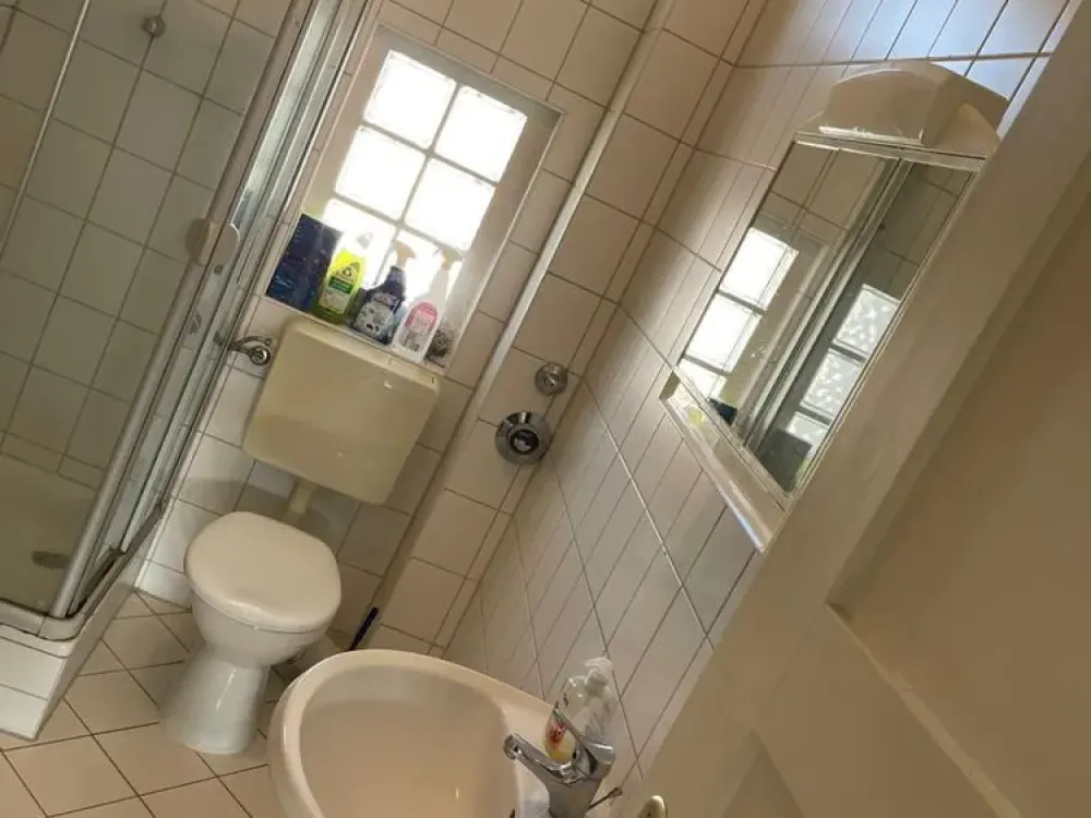2-Room Apartment Frankfurt Griesheim Mainufer Nearby
