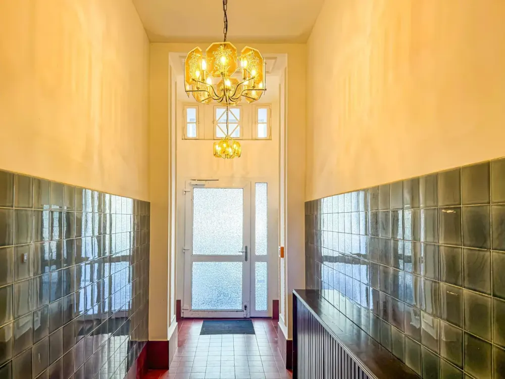 *sofort Bezugsfrei* Hochwertige 3 Zimmer Altbauwohnung I Einbauküche I Balkon